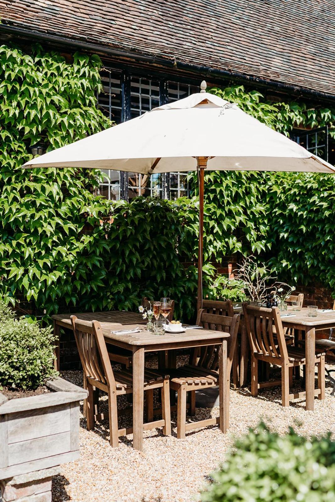 The Crown Inn تشيدينغفولد المظهر الخارجي الصورة
